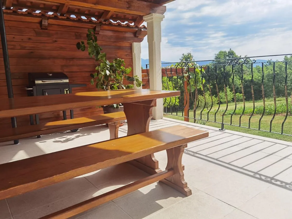 Apartment Luce Pićan